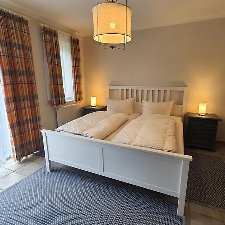 *strandaster* In - 100 M Bis Strand, Ruhig, Zentral. Appartamento